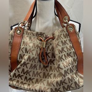 MICHAEL‎ Michael Kors  Canvas and Leather Sided Pocket Bag